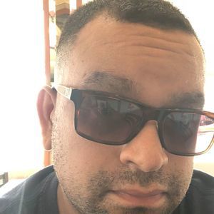 Meet your Posher, Ethan